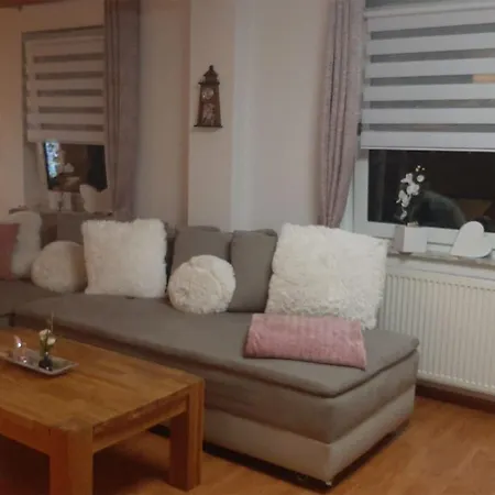 Apartment Neu! Ferienstuebchen Julian Eins Eg