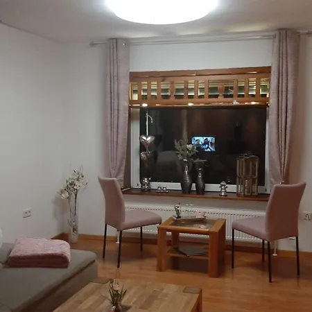 Apartamento Neu! Ferienstuebchen Julian Eins Eg